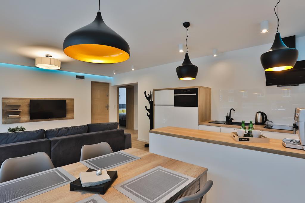 Apartamenty Mistral คาร์ปัตซ์ ภายนอก รูปภาพ