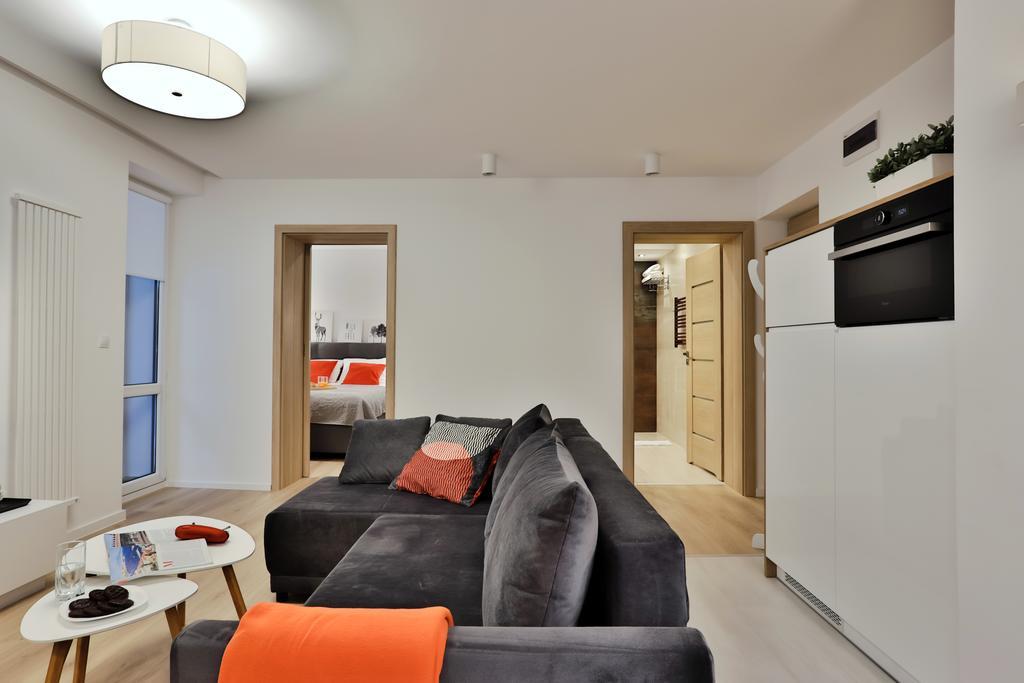 Apartamenty Mistral คาร์ปัตซ์ ภายนอก รูปภาพ