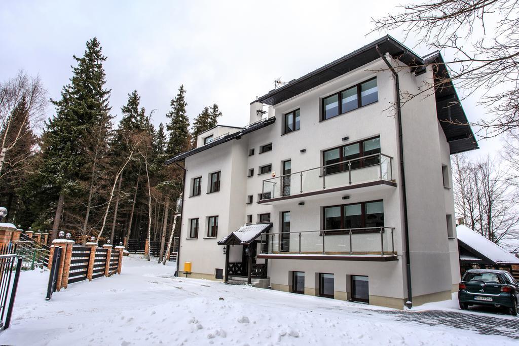 Apartamenty Mistral คาร์ปัตซ์ ภายนอก รูปภาพ