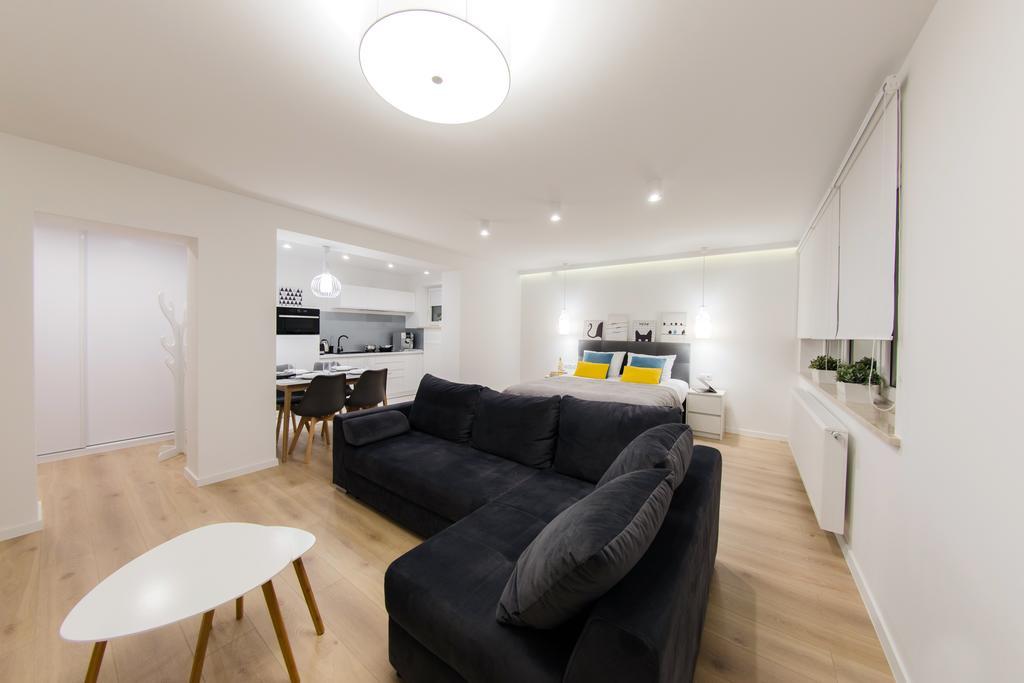 Apartamenty Mistral คาร์ปัตซ์ ภายนอก รูปภาพ