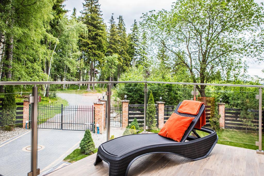 Apartamenty Mistral คาร์ปัตซ์ ภายนอก รูปภาพ